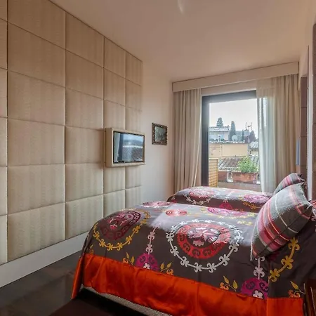 Luxury Ponte Vecchio Penthouse *
