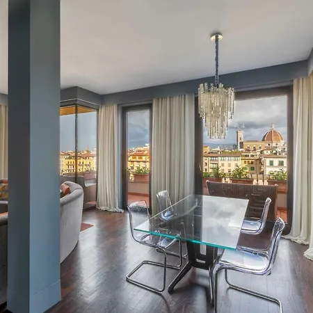Luxury Ponte Vecchio Penthouse Florence