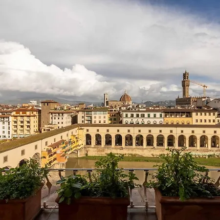 דירה Luxury Ponte Vecchio Penthouse פירנצה